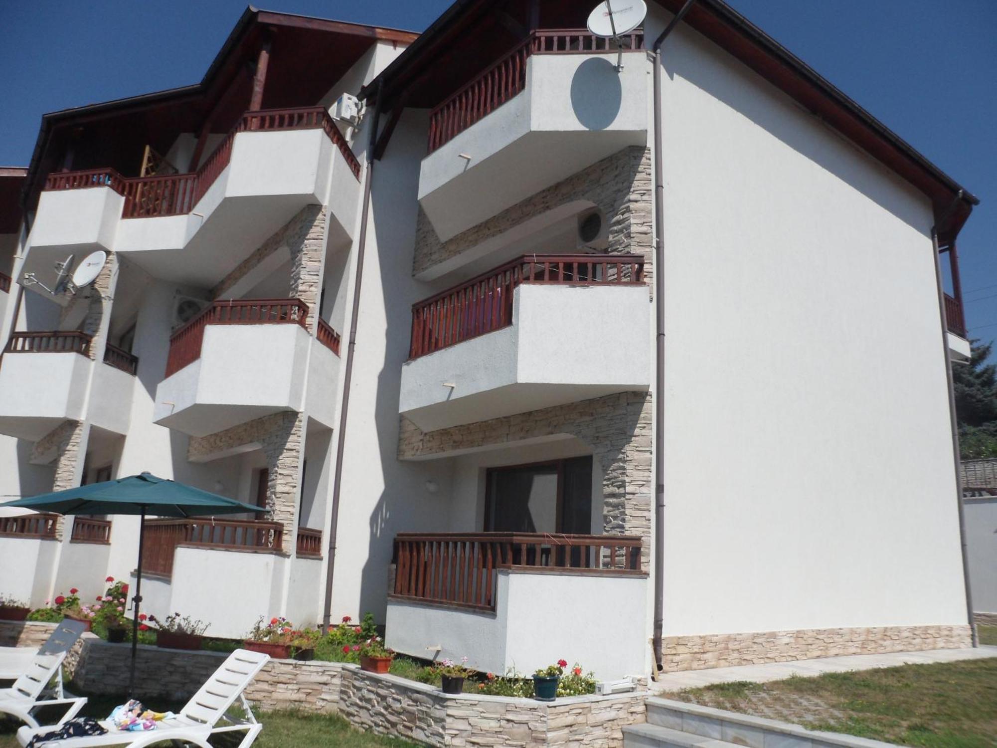 Morski Briz Balchik Bagian luar foto